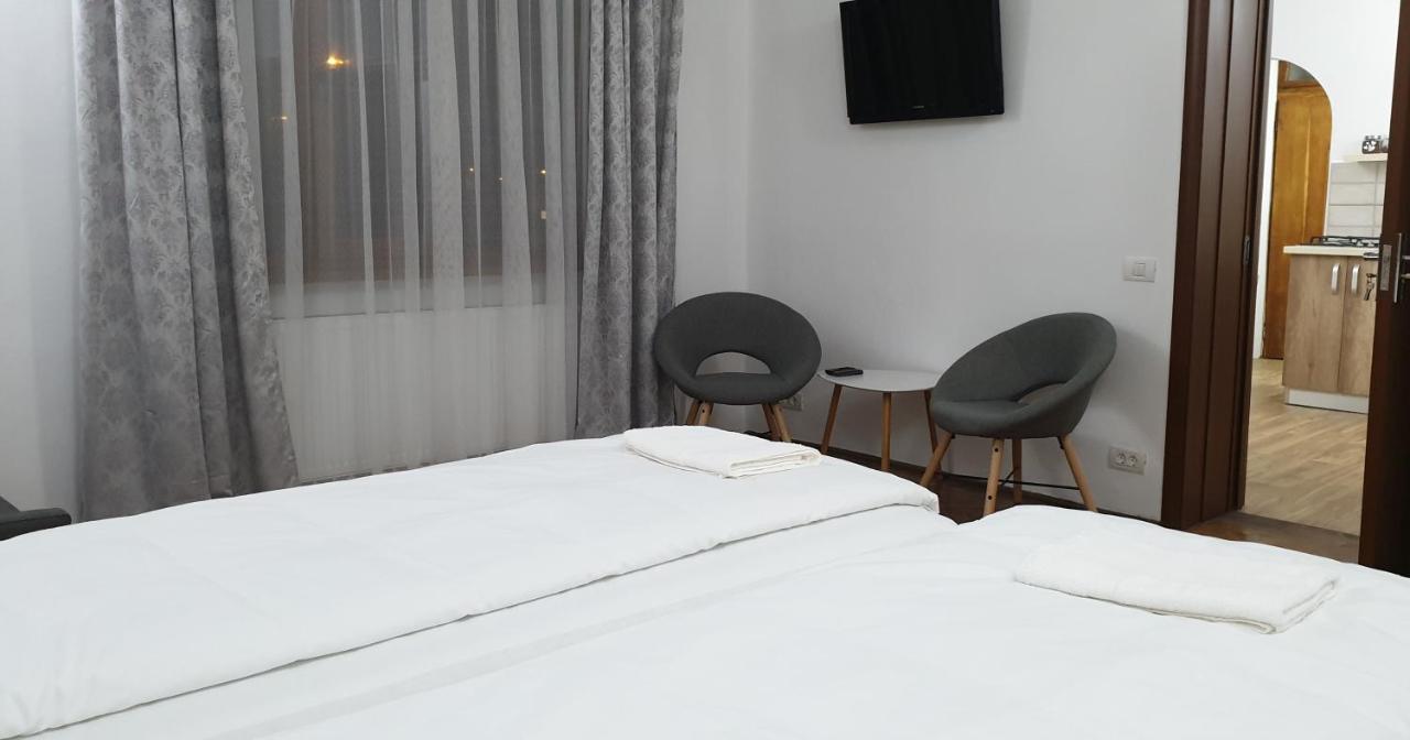 Apartamento Madalina Braşov Exterior foto