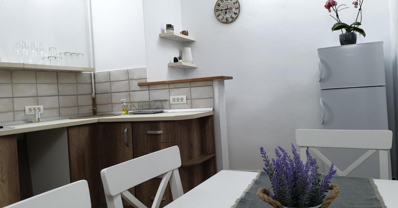Apartamento Madalina Braşov Exterior foto
