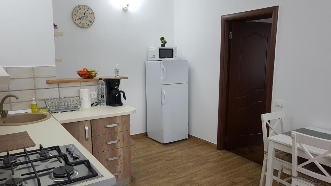 Apartamento Madalina Braşov Exterior foto